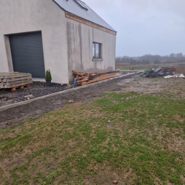 New timber gates and finished entrance